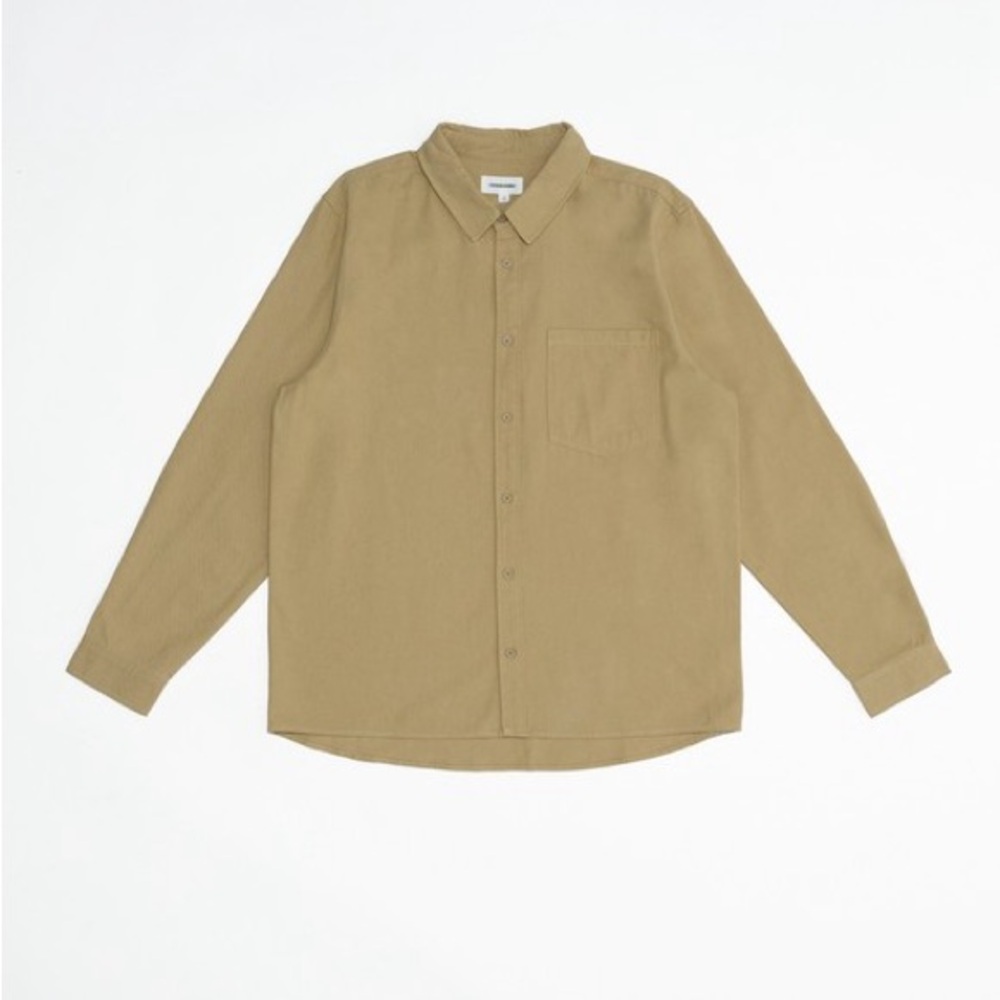 Mens tan oxford.